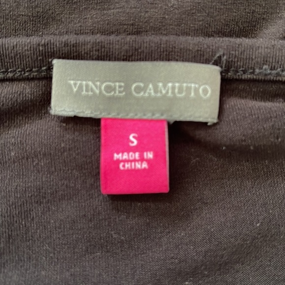 Vince Camuto pullover long sleeve top with faux striped cuffs. - Picture 5 of 5